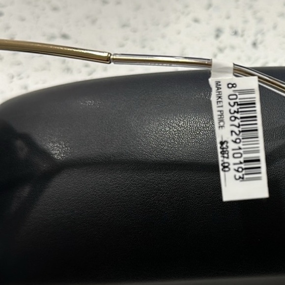 NWT D&G Sunglasses with bk case - Picture 5 of 7